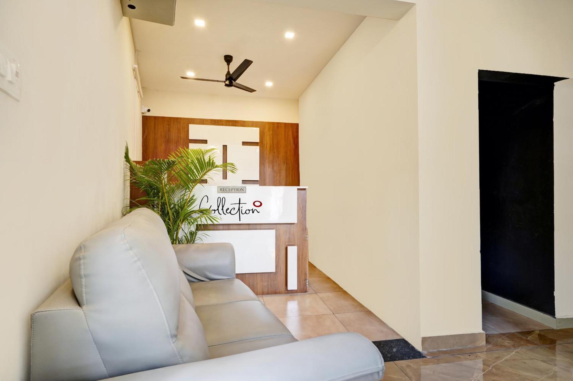 Gypsy Hotel Cusat Kochi Екстериор снимка