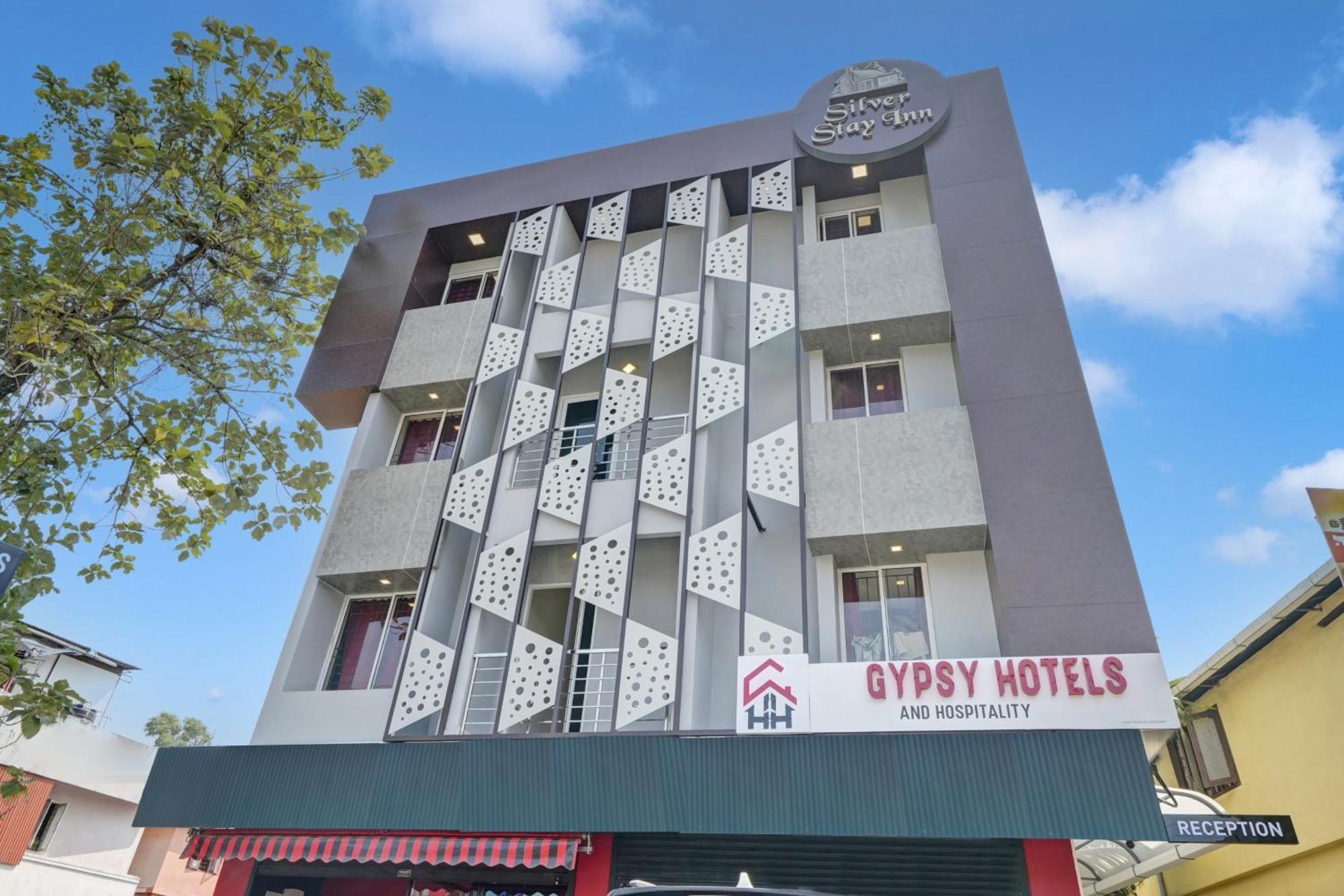Gypsy Hotel Cusat Kochi Екстериор снимка